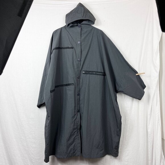 Manahe Art To Wear Nylon Poncho Jacket One Size Unisex Futuristic Lagenlook Grey - Picture 1 of 10